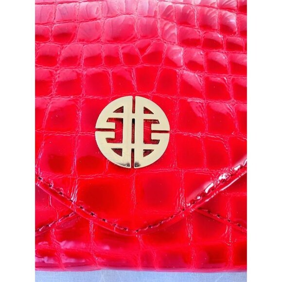 Antonio Melani Red Faux Croc Chain Crossbody Clutch - Picture 3 of 9